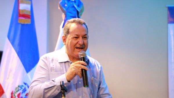 Promipyme celebra encuentro  con comerciantes  y empresarios de la Industria del Mueble y Electrodomésticos SDE.